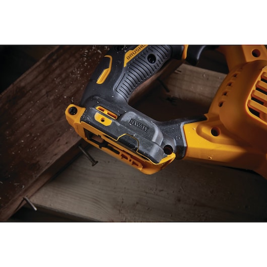 Tool Connect™Chip Ready feature of Brushless Cordless Reciprocating Saw with FLEXVOLT ADVANTAGE